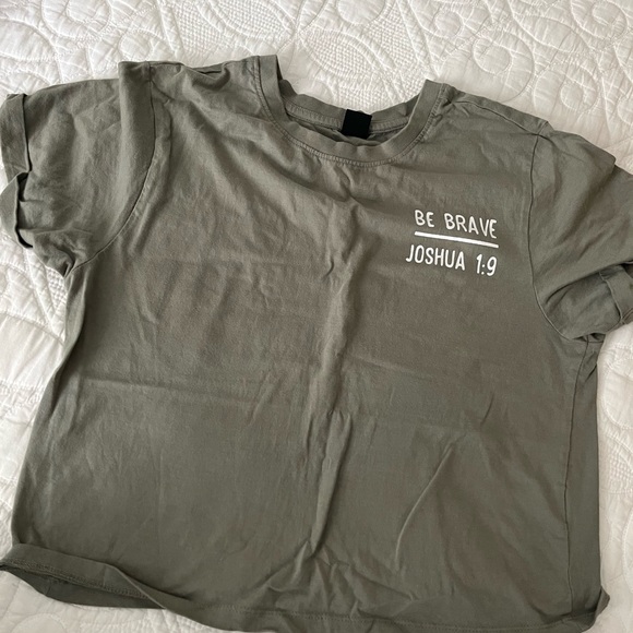 Bible scripture Crop top shirt - Picture 2 of 3